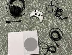Xbox One S + hörlurar