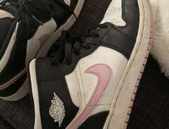 Nike Air Jordan 1, light ar...
