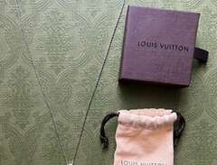 Louis Vuitton key lock hals...