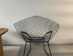 Bertoia Diamond Chair Svart...