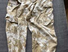 NATO desert combat trousers...
