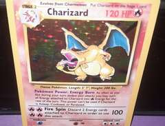 Base set Charizard pokemonkort