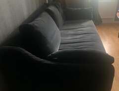 Härlig sammets soffa
