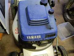 2st def Yamaha gräsklippare...