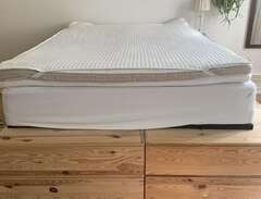 140 cm säng säljes