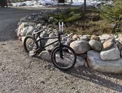 BMX Cykel