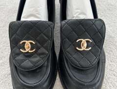 Chanel skor