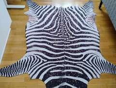 zebramönstrad matta