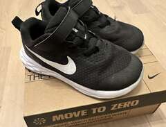 Sneakers Nike stl 27