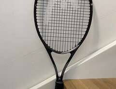 Tennis racket Head