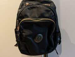 Kipling Delia black backpac...