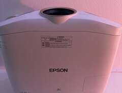 Epson TW-7400 projektor + E...