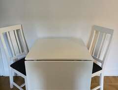 Matbord & stolar från Stalands