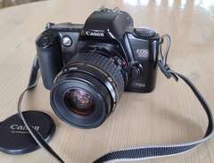 Canon EOS 500 Systemkamera...