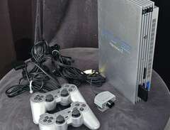 Ps2 fat silver med 2 kontro...