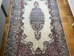 handknuten persisk matta
