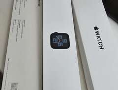 .Apple Watch SE 2nd gen.